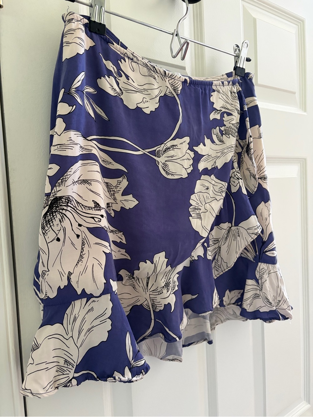 Lovers + Friends Affection Floral Skirt - M